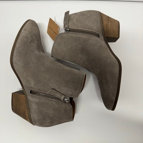 Frye Womens Judith Double Zip Suede Leather Ankle Bootie Taupe Gray Size 9.5M - Picture 3 of 11